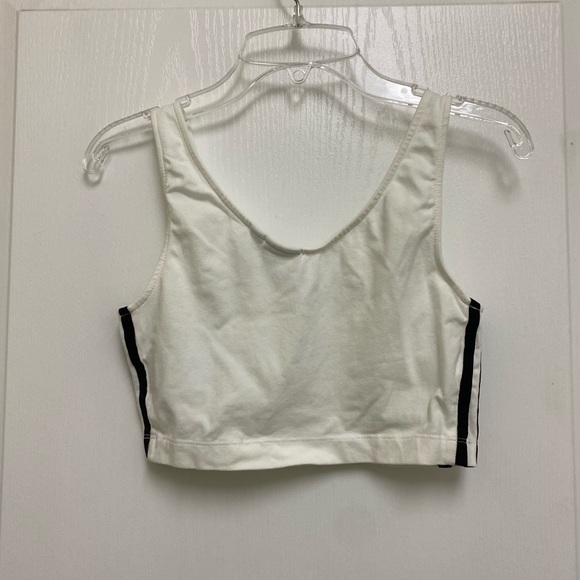 Adidas top - Picture 6 of 6